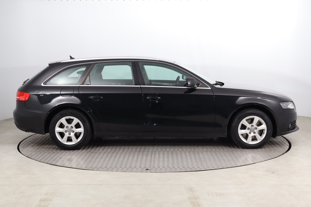 Audi A4 2008 2.0 TDI 292860km Kombi