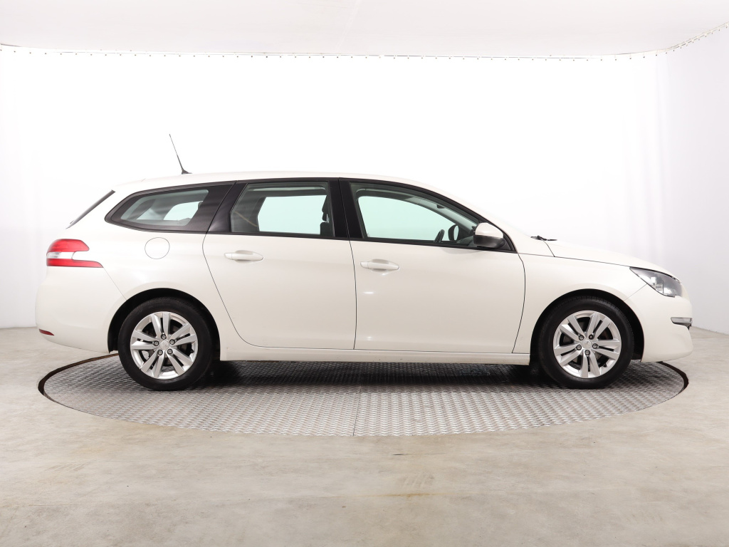 Peugeot 308 2014 1.6 HDi 129891km Kombi