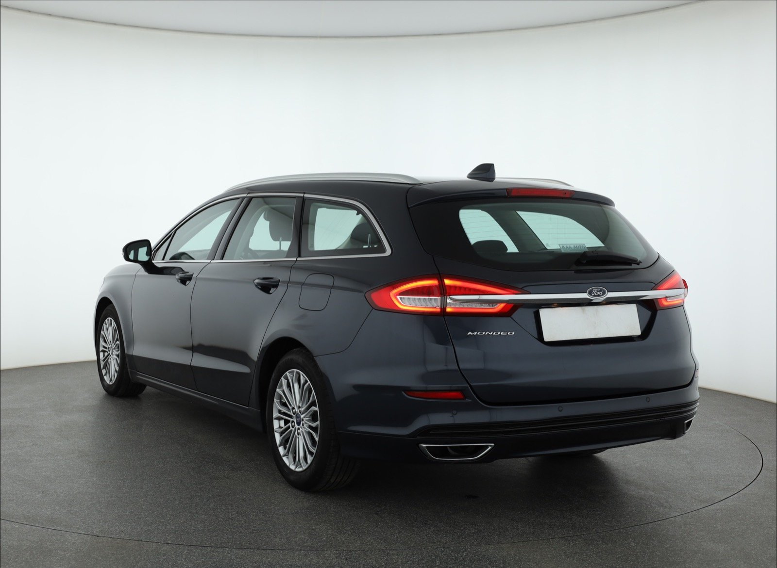 Ford Mondeo 2021 2.0 EcoBlue 52653km Kombi