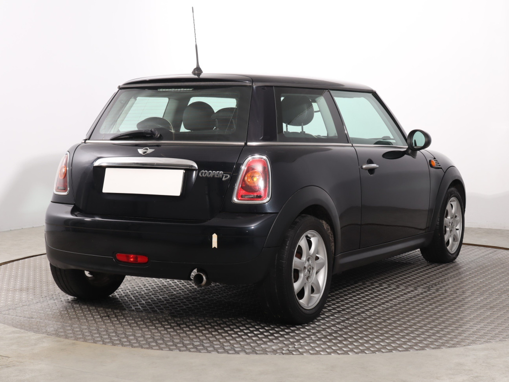 MINI 3-door
