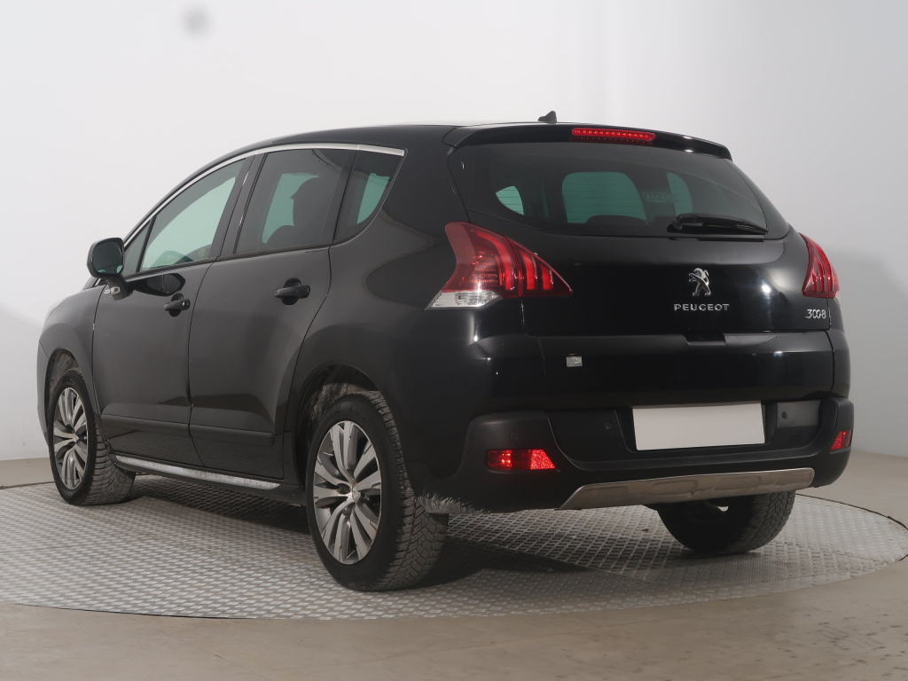 Peugeot 3008 2015 1.2 PureTech 117011km Samochody Rodzinne