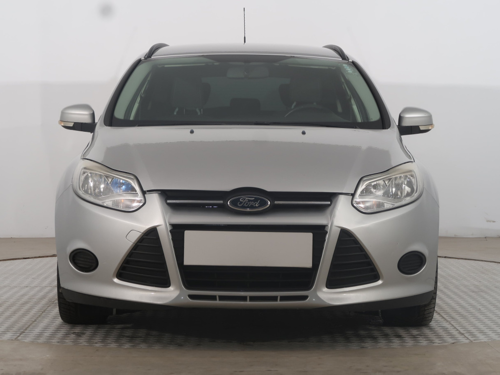 Ford Focus 2011 1.6 i 185348km Kombi