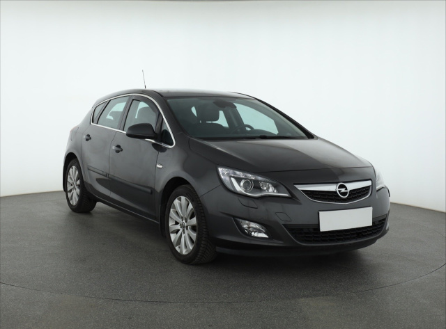 Opel Astra 2010
