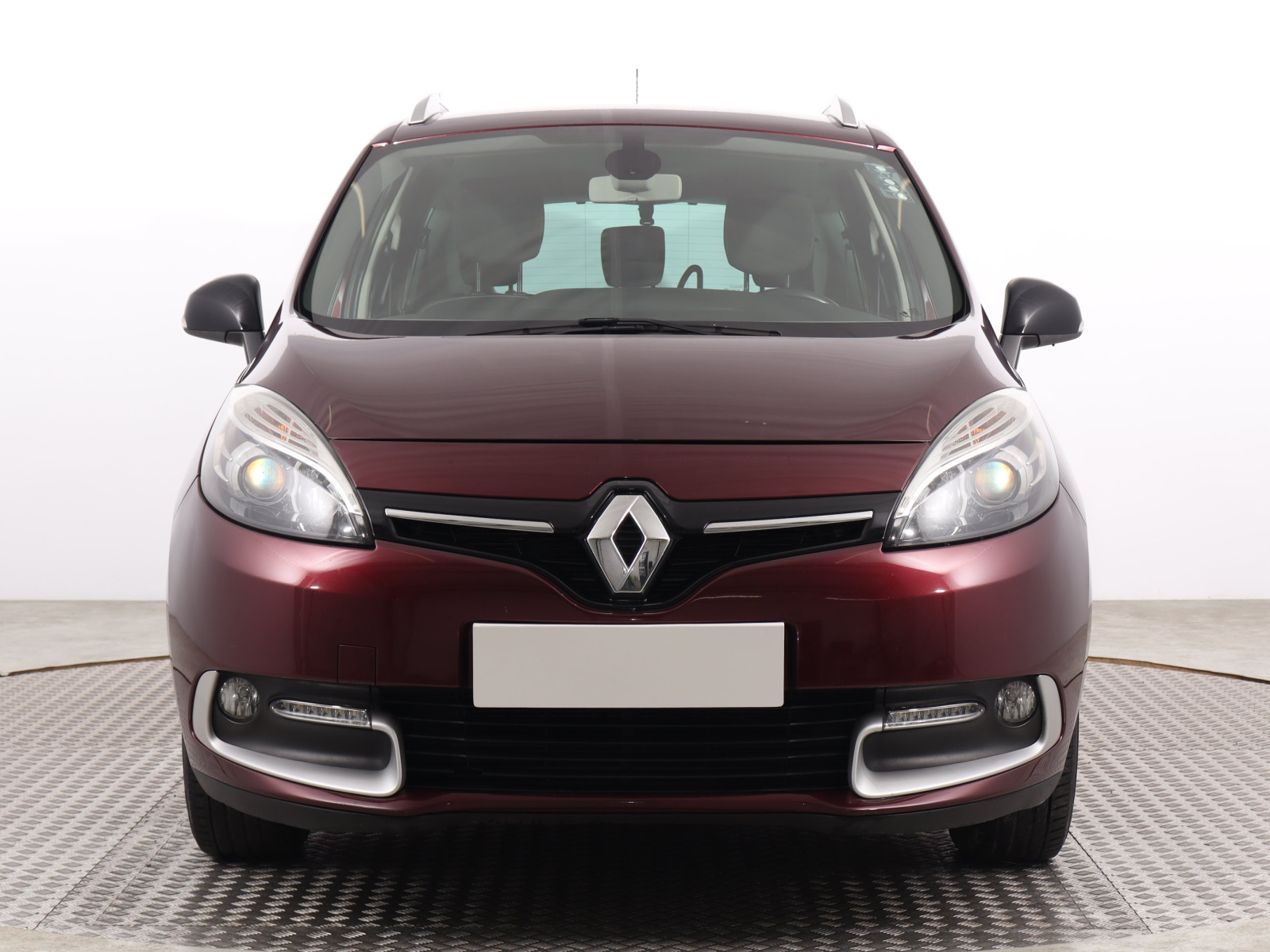 Renault Grand Scenic 2015 1.2 TCe 172171km Samochody Rodzinne