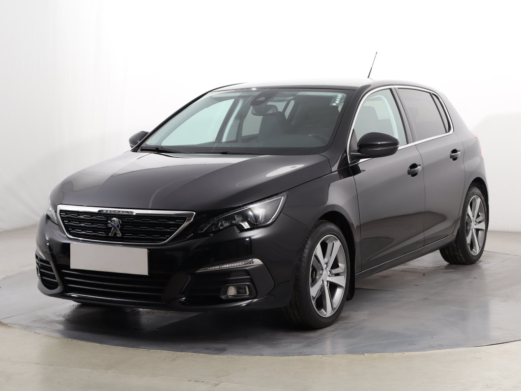 Peugeot 308 2018 1.2 PureTech 48200km Hatchback