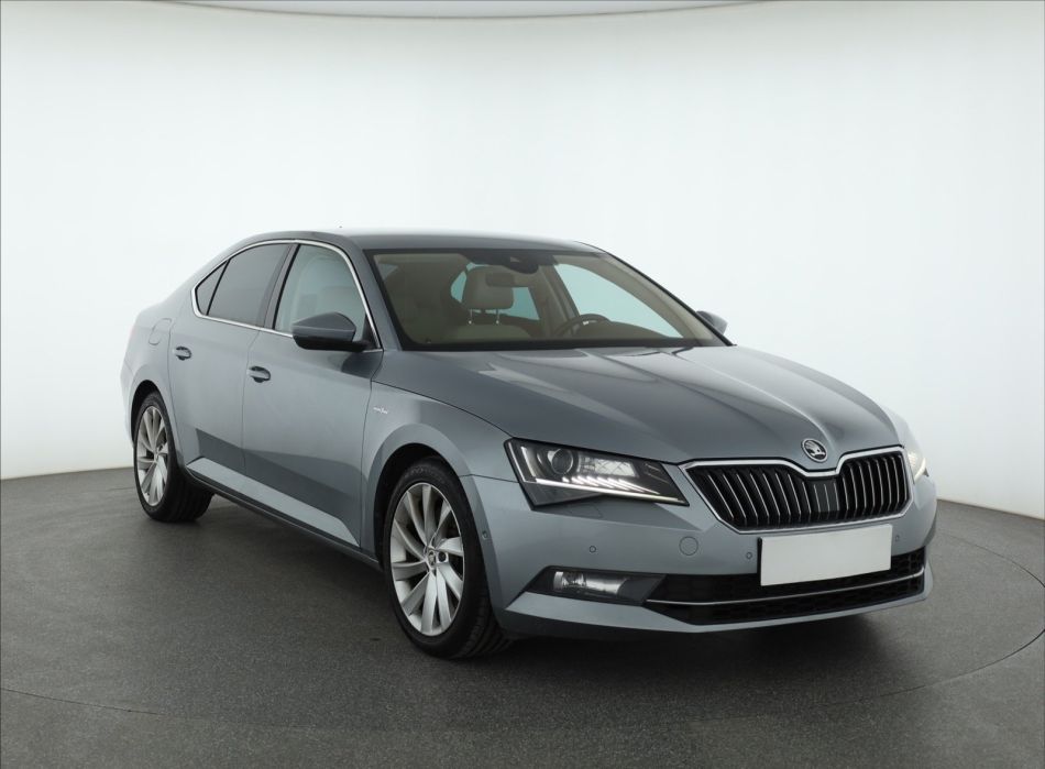 Skoda Superb - 2016