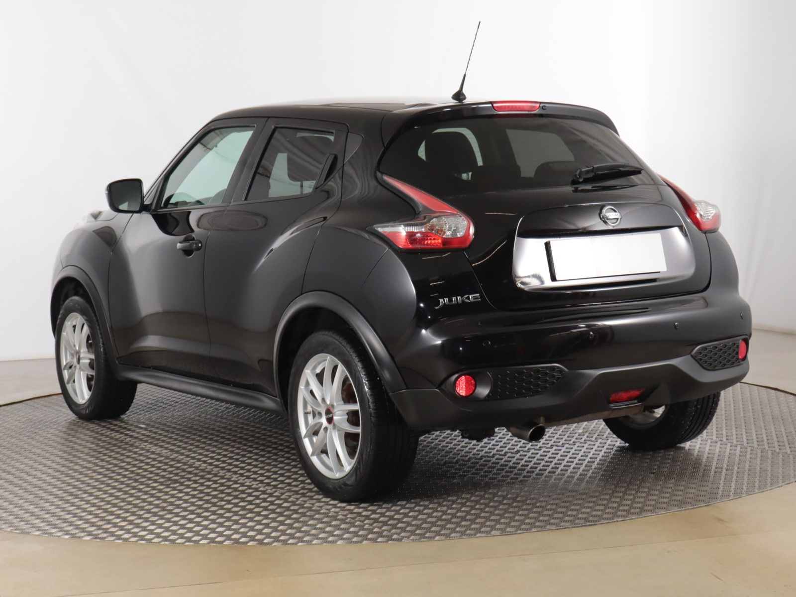 Nissan Juke 2015 1.6 DIG