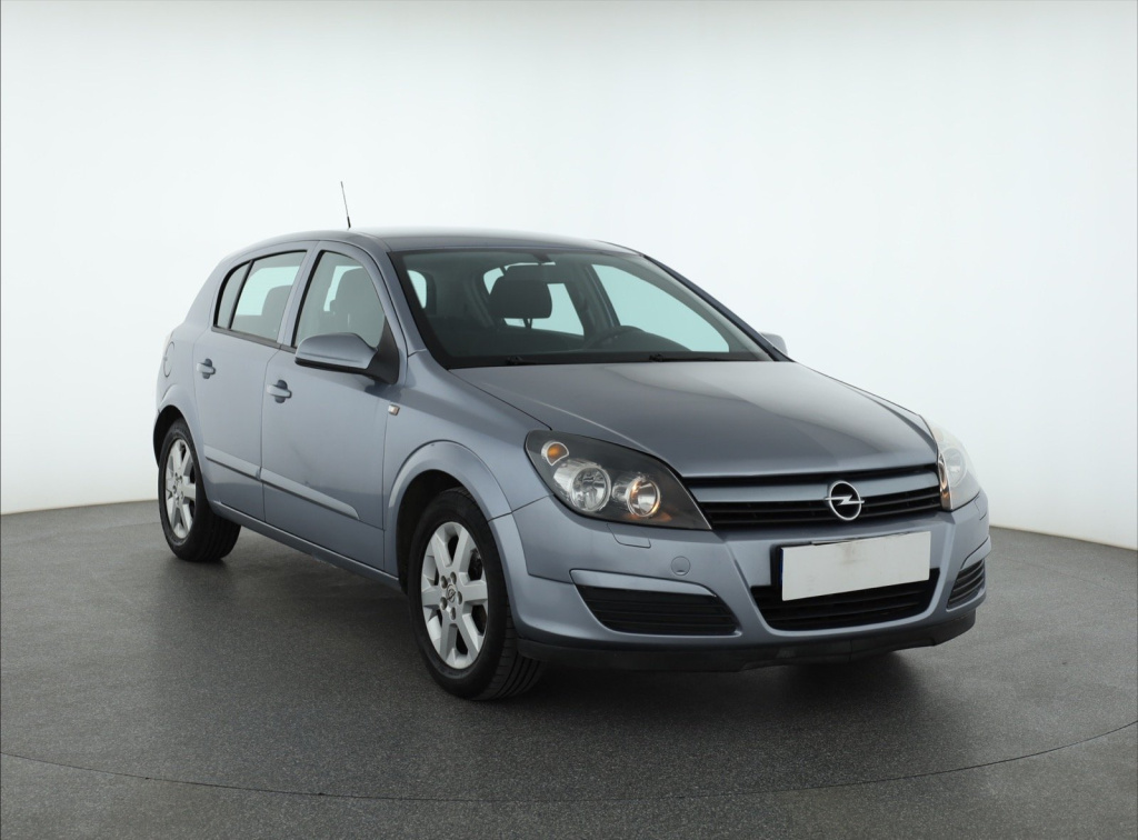 Opel Astra 2004 1.7 CDTI 480204km Hatchback