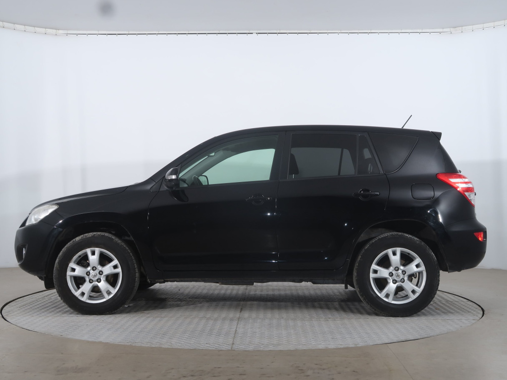 Toyota RAV4 2010 2.2 D