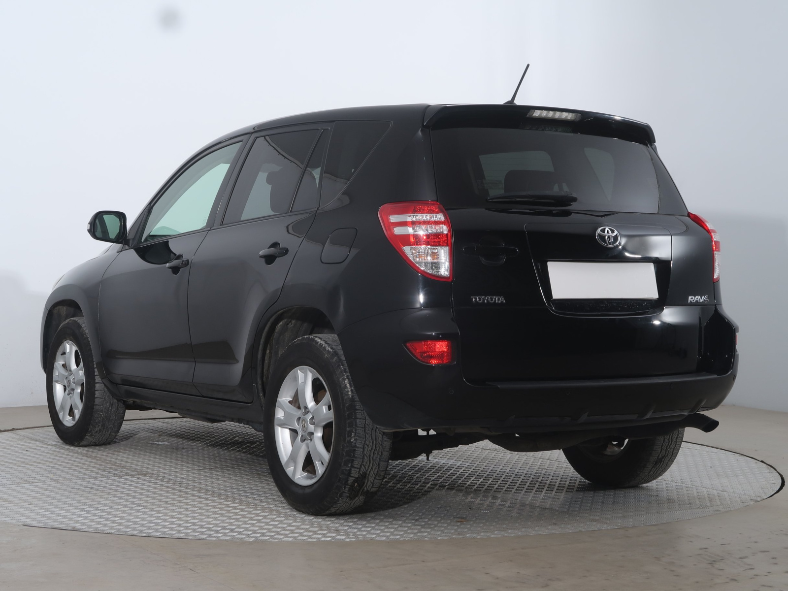 Toyota RAV4 2010 2.2 D