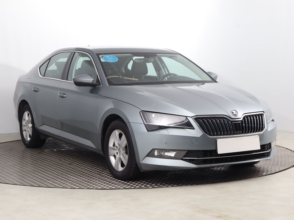 Skoda Superb - 2018