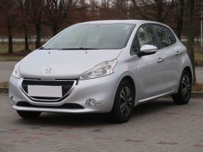 Peugeot 208 - 2013
