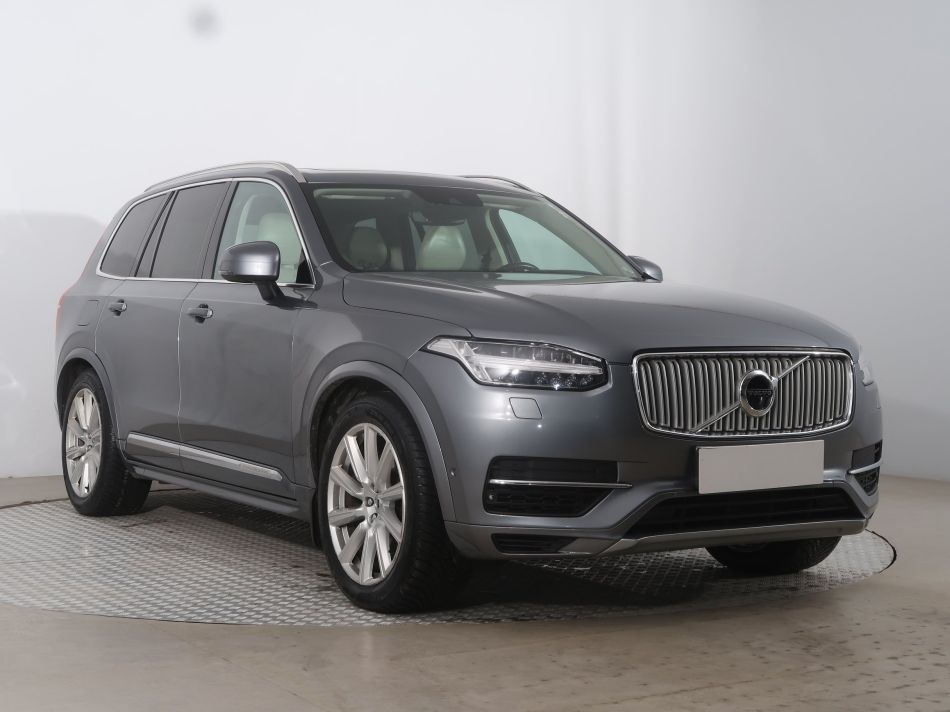 Volvo XC90 - 2016