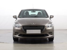 Peugeot 301 - 2015