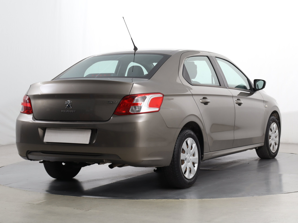 Peugeot 301