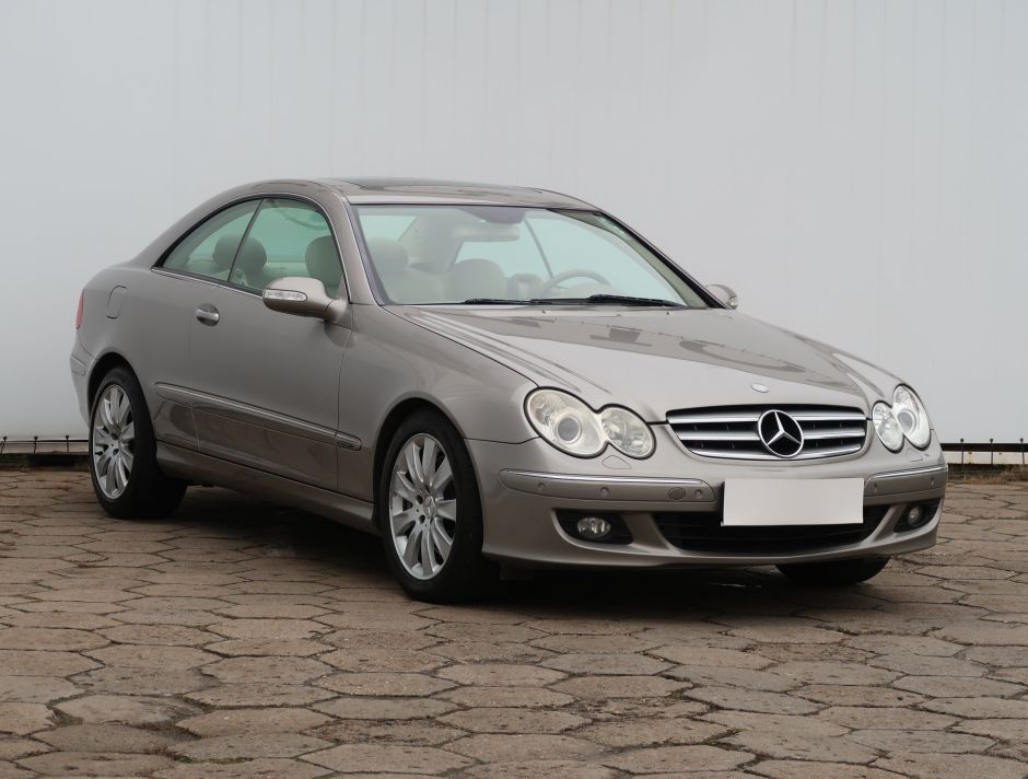 Mercedes-Benz CLK - 2005