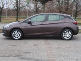 Opel Astra - 2016