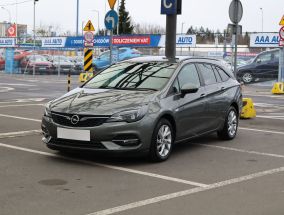 Opel Astra - 2020