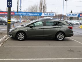 Opel Astra - 2020