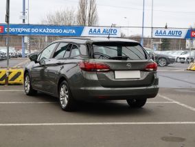 Opel Astra - 2020