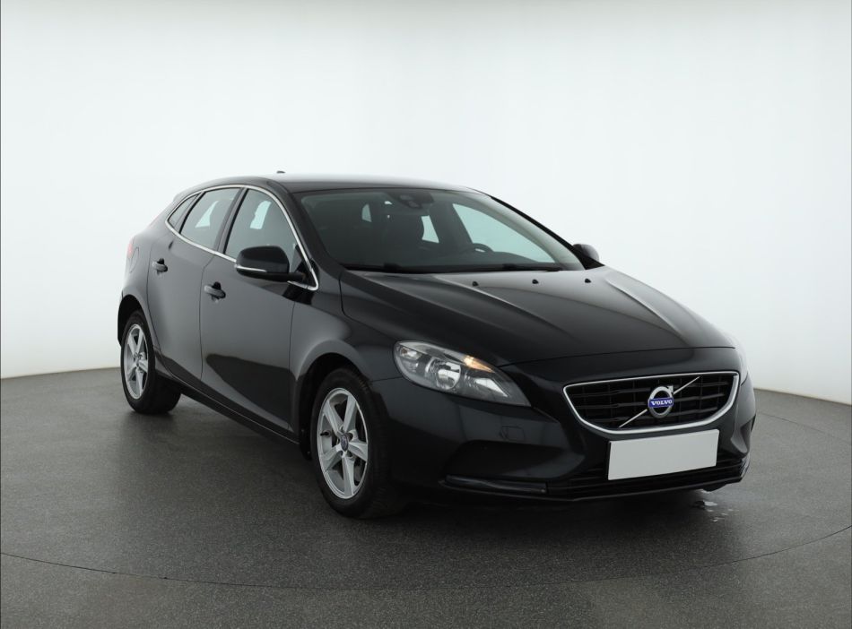 Volvo V40 - 2014