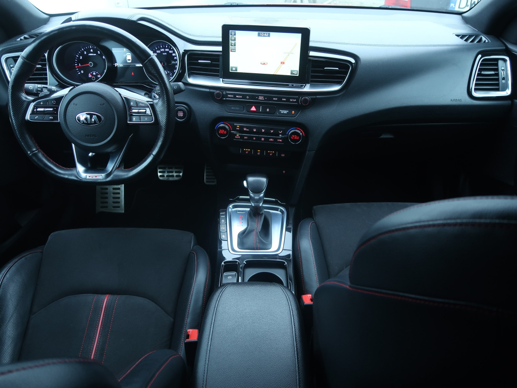 Kia ProCeed