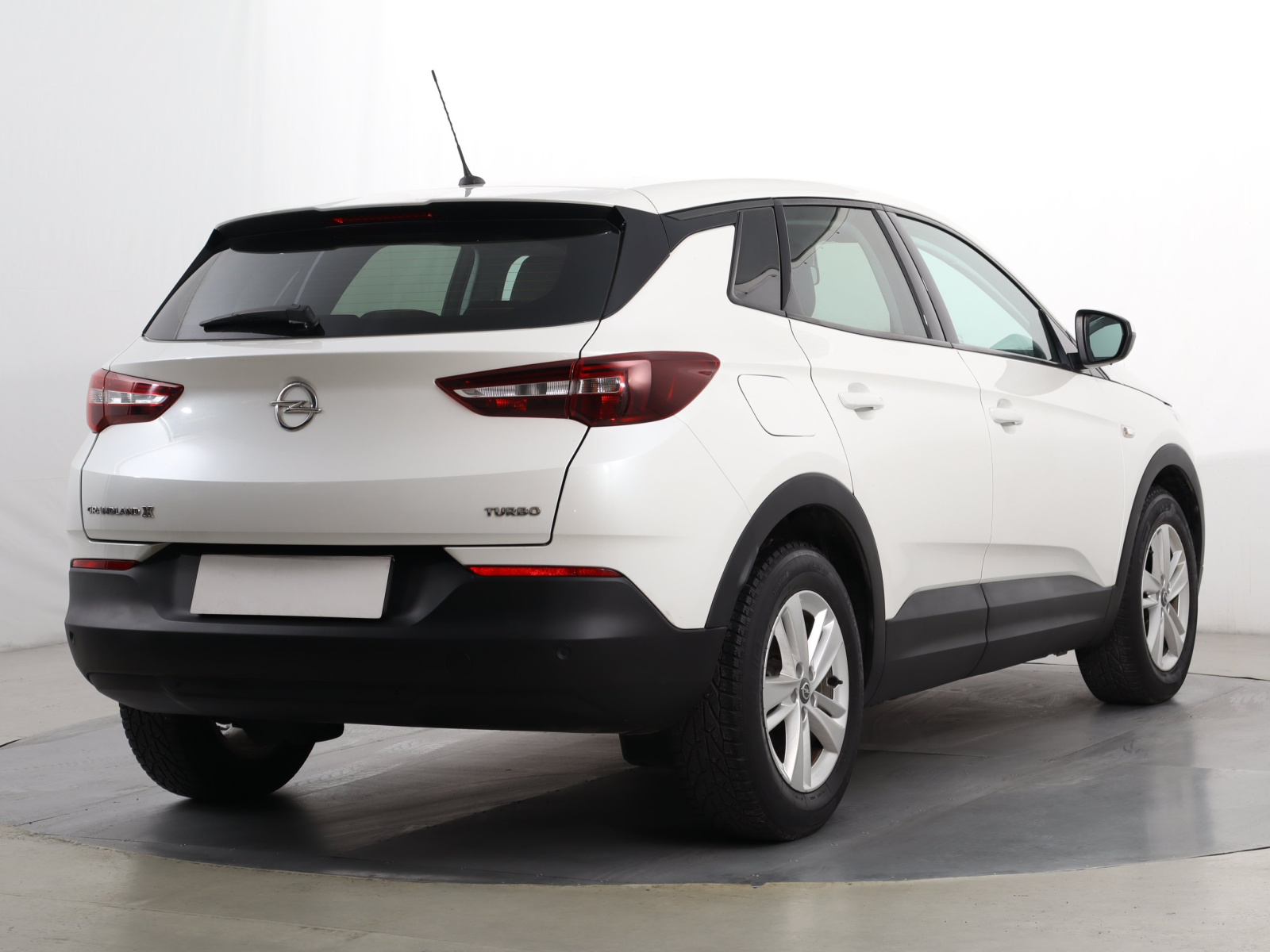 Opel Grandland 2019 1.2 Turbo 54707km SUV