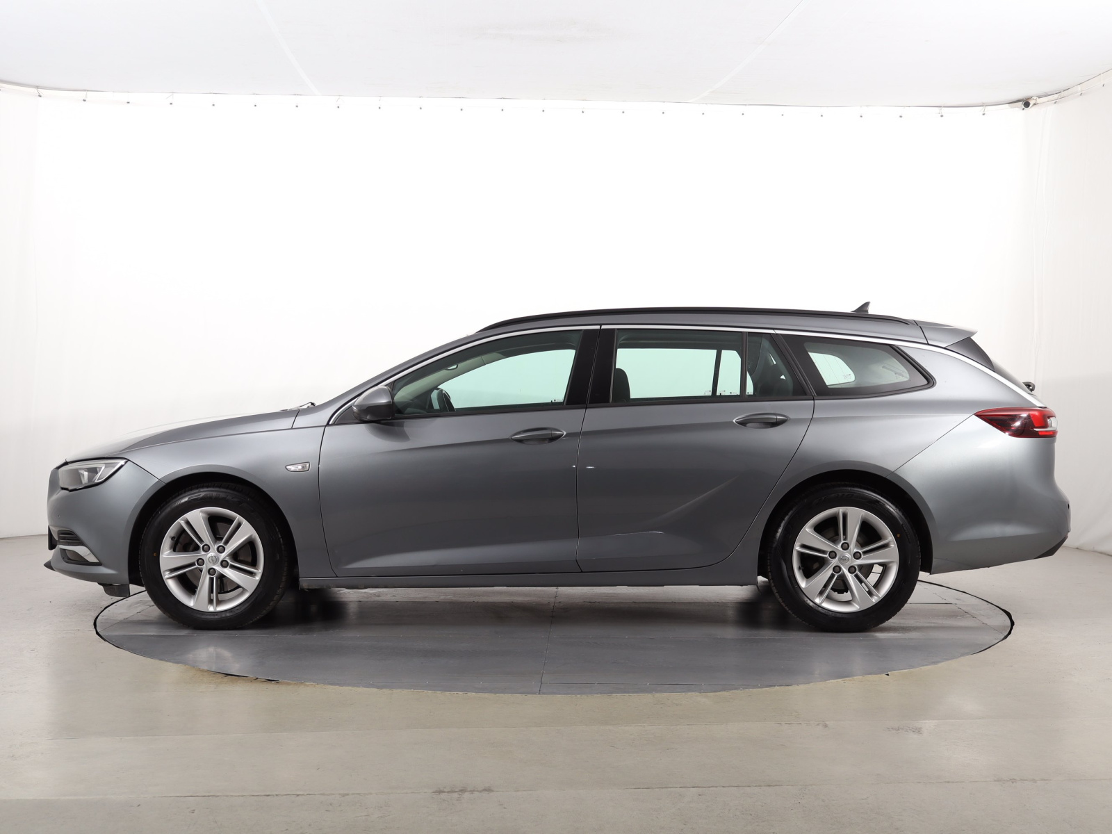 Opel Insignia 2018 1.5 Turbo 118016km Kombi