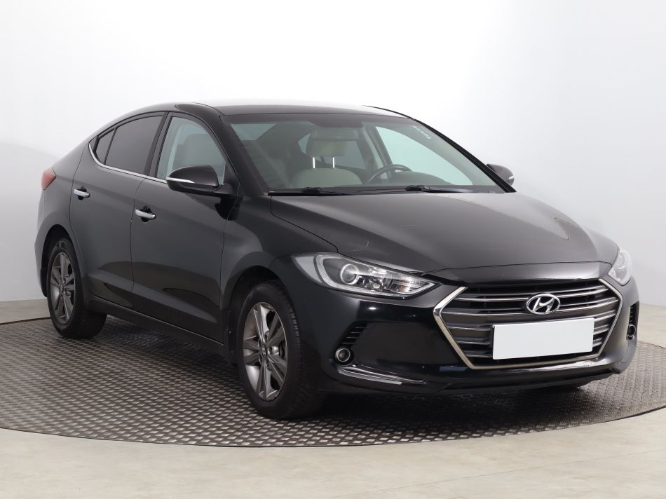 Hyundai Elantra - 2016