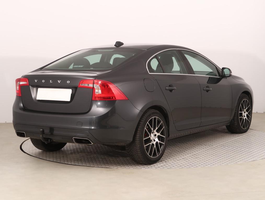 Volvo S60 2014 D4 292257km Sedan