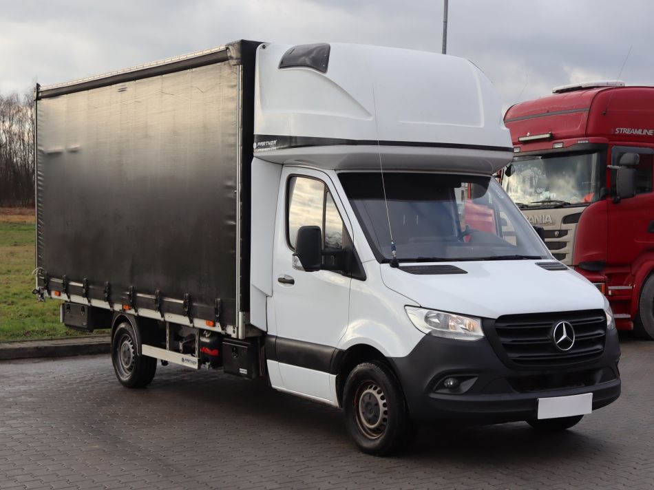 Mercedes-Benz Sprinter - 2022