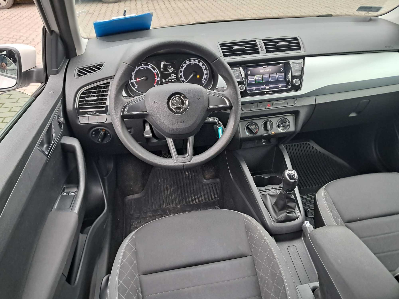 Skoda Fabia 2020 1.0 TSI 84382km Kombi