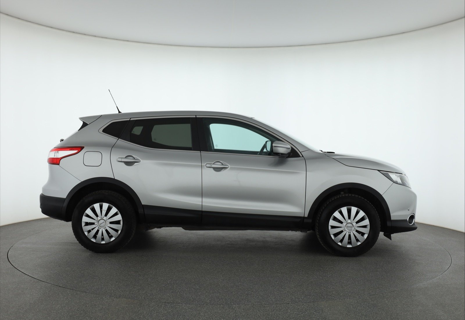 Nissan Qashqai 2015 1.6 DIG