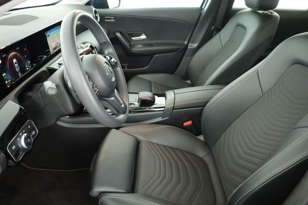 Mercedes-Benz A