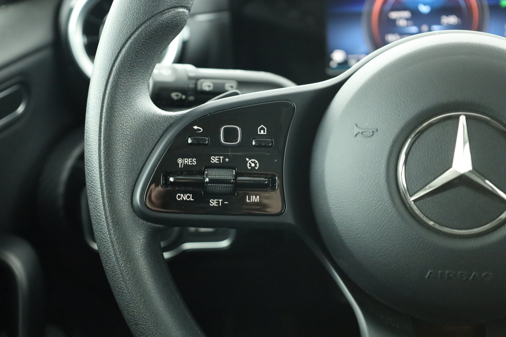 Mercedes-Benz A