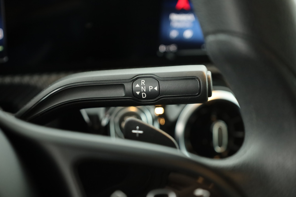 Mercedes-Benz A