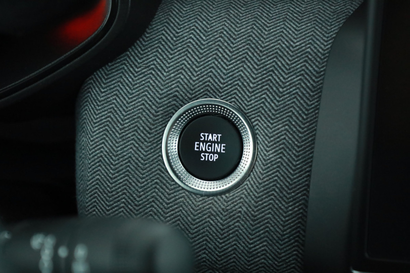 Renault Clio, 2025