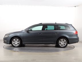Volkswagen Passat - 2012