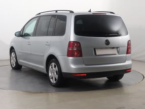 Volkswagen Touran - 2010