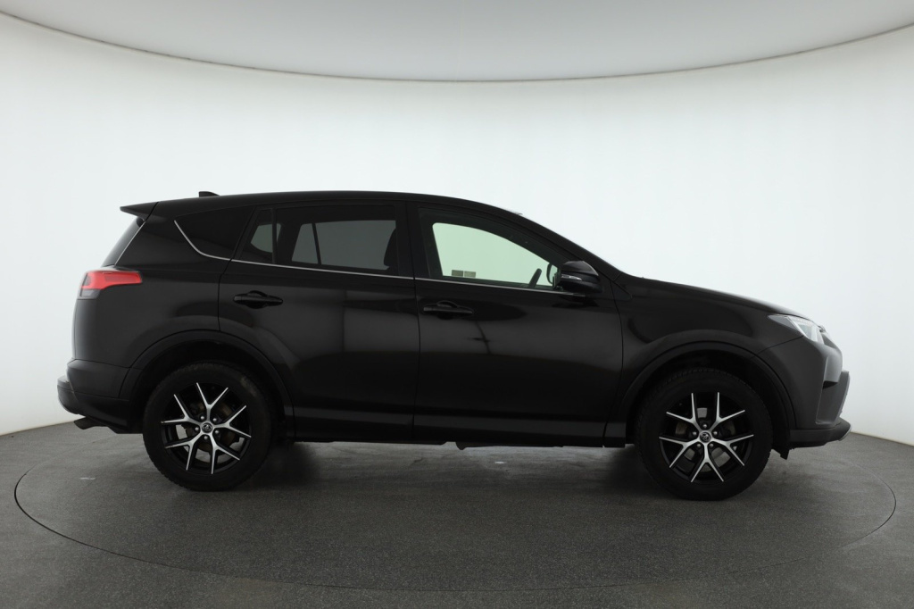 Toyota RAV4 2016 2.0 VVT