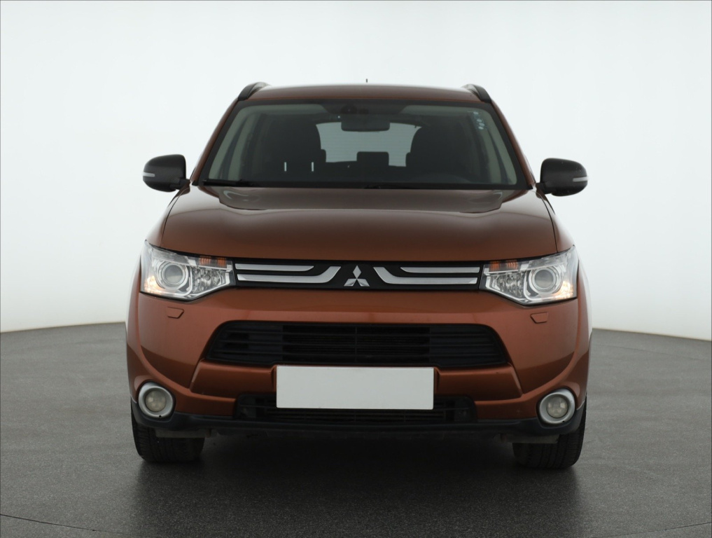 Mitsubishi Outlander 2013 2.2 DI