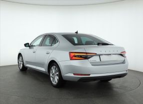 Skoda Superb - 2021