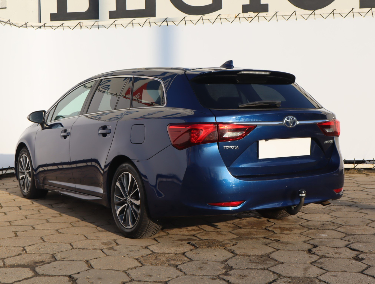 Toyota Avensis 2015 2.0 D