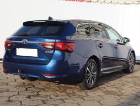 Toyota Avensis - 2015