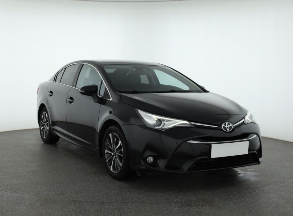 Toyota Avensis - 2016