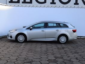 Toyota Avensis - 2016