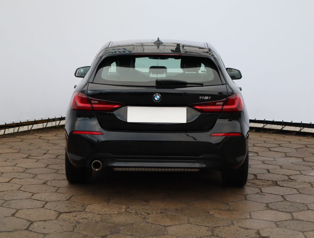 BMW 1