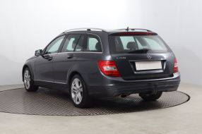 Mercedes-Benz C - 2014