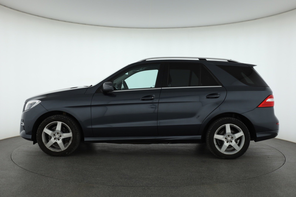 Mercedes-Benz ML