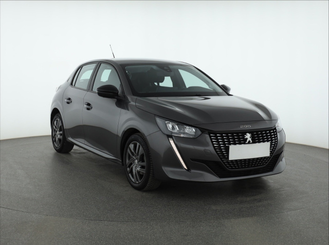 Peugeot 208 2022